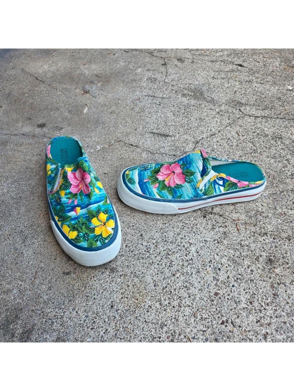 American Eagle tropical Canvas Slip On Shoes Size 8.5 US